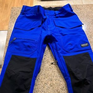Burtons Men’s Southside Snowboard Pant-Slim fit size M